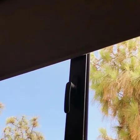 Apartmento En Zona Tranquila, Terraza, Vistas,Wifi *